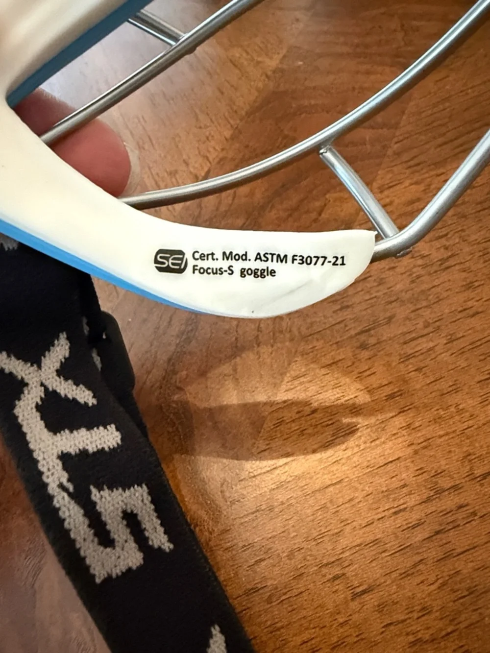Woman’s Lacrosse Face Mask - Light Blue
